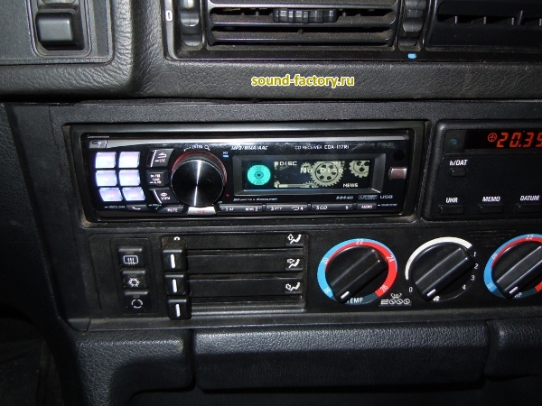 Уставновка: Автомагнитола в BMW 520 Установка: Автомагнитола в BMW 520