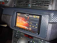   Pioneer AVH-P4100DVD  BMW 525