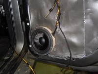 Установка Тыловая акустика DLS Gothia 6.2 в BMW X5