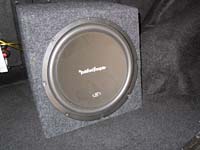   Rockford Fosgate R1S412 box  Chevrolet Niva