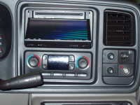 Установка Автомагнитола Sony XAV-W1 в Chevrolet Tahoe