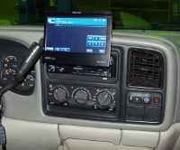   Pioneer AVH-P5000DVD  Chevrolet Tahoe