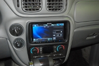   Pioneer AVH-P4100DVD  Chevrolet Trailblazer