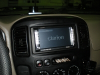 Установка Автомагнитола Clarion MAX385VD в Ford Escape