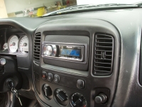   Pioneer DEH-P7000UB  Ford Maverick