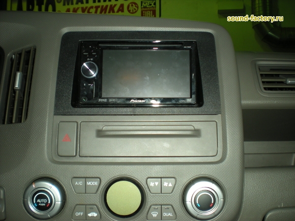 Уставновка: Автомагнитола в Honda Ridgeline Установка: Автомагнитола в Honda Ridgeline