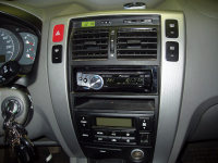   Pioneer DEH-50UB  Hyundai Tucson