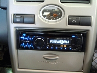   Pioneer DEH-4200SD  Lada Priora