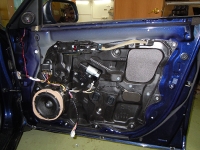Установка Фронтальная акустика Morel Maximo 6 в Mazda 3