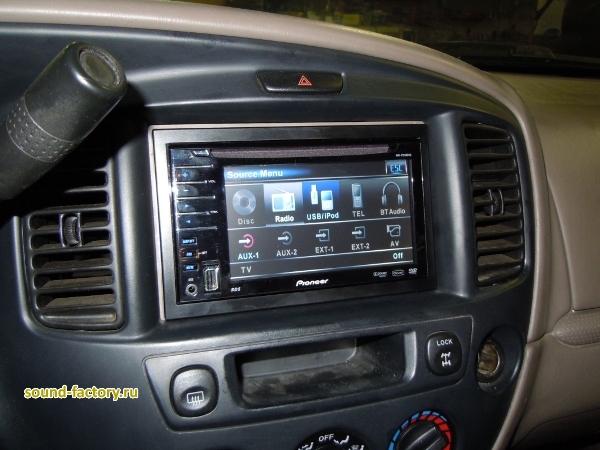 Уставновка: Автомагнитола в Mazda Tribute Установка: Автомагнитола в Mazda Tribute