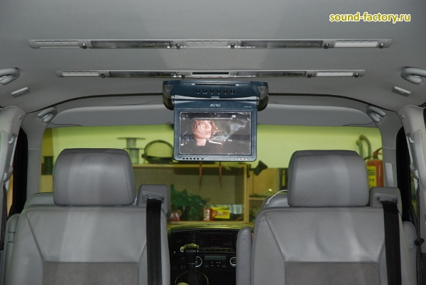 :    Mercedes Vito