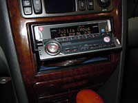   Kenwood KDC-W7027  Mitsubishi Galant