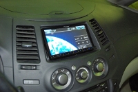   Pioneer AVH-P4100DVD  Mitsubishi Grandis