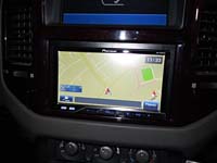   Pioneer AVH-P4200DVD  Mitsubishi Pajero