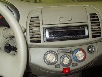   Pioneer DEH-281MP  Nissan Micra