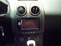   Pioneer AVH-P4000DVD  Nissan Qashqai