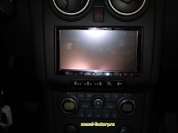   Pioneer AVH-P4100DVD  Nissan Qashqai