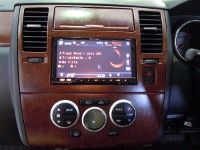   Pioneer AVH-P4200DVD  Nissan Tiida