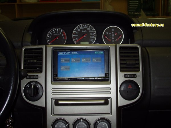 Уставновка: Автомагнитола в Nissan X-TRAIL Установка: Автомагнитола в Nissan X-TRAIL