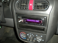   Kenwood KDC-W4044UAY  Opel Corsa