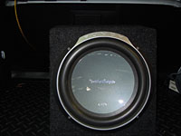 Установка Сабвуфер Rockford Fosgate P2D212 box в Opel Insignia