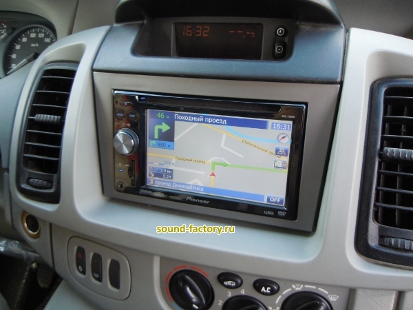:   Opel Vivaro