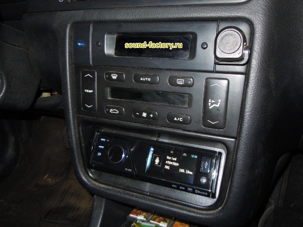 Уставновка: Автомагнитола в Peugeot 406 Установка: Автомагнитола в Peugeot 406