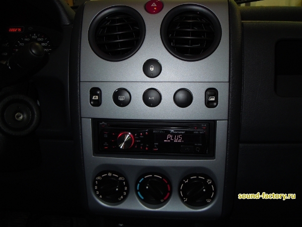 :   Peugeot Partner
