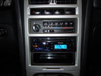   Pioneer DEH-5200SD  TaGAZ Tager