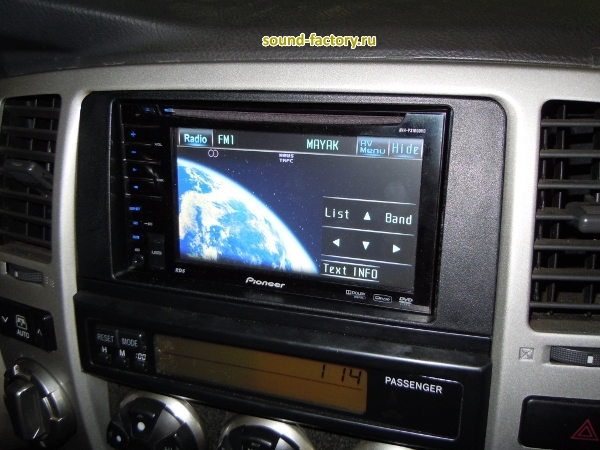 Уставновка: Автомагнитола в Toyota 4Runner Установка: Автомагнитола в Toyota 4Runner