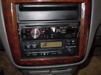   Pioneer DEH-2200UB  Toyota GAIA