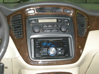   Pioneer FH-P80BT  Toyota Highlander