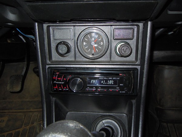 Уставновка: Автомагнитола в VAZ 2107 Установка: Автомагнитола в VAZ 2107