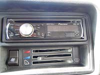   Pioneer DEH-2220UB  VAZ 2107