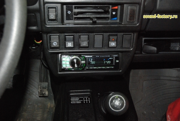 :   VAZ 2131