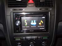   Pioneer AVIC-F900BT  Volkswagen Jetta