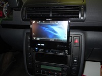   Pioneer AVH-P5200BT  Volkswagen Sharan